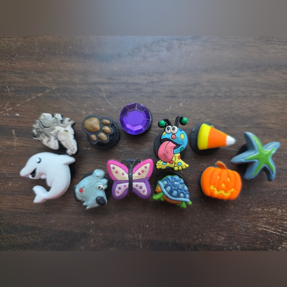 Colorful Shoe Charms Set